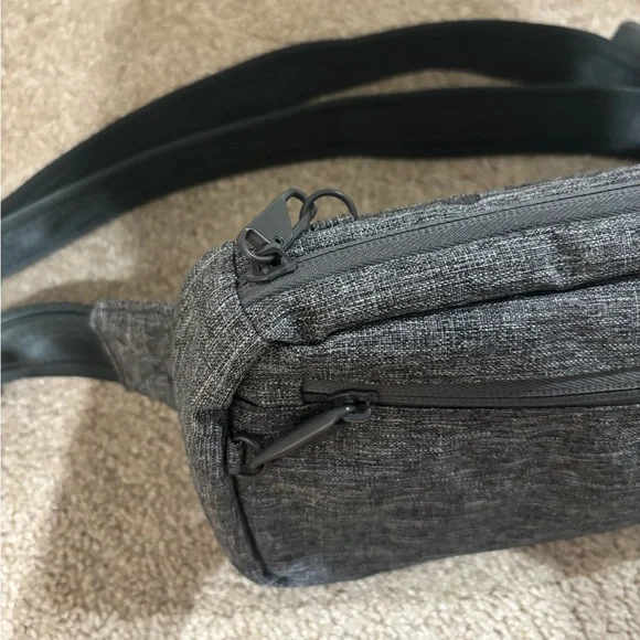 Made by Design Antitheft RFID Hip Sling Pack in Gray - Picture 10 of 11